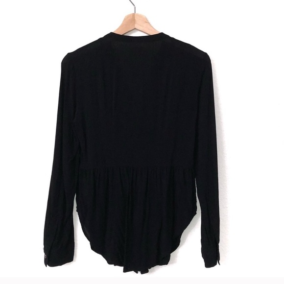 Anthropologie Black Button Down Top Excellent Condition. 100% Rayon - Picture 6 of 11